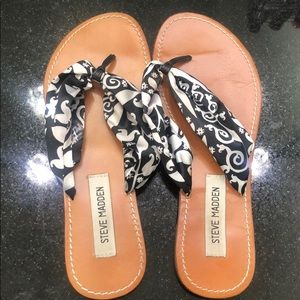 STEVE MADDEN SANDALS